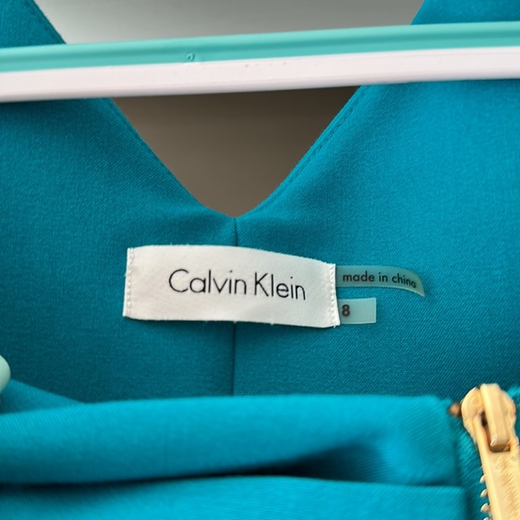 Calvin Klein dress - Picture 3 of 4